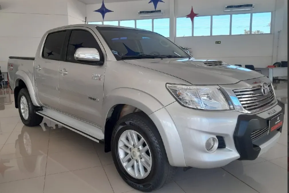 Toyota Hilux Srv CD 2013