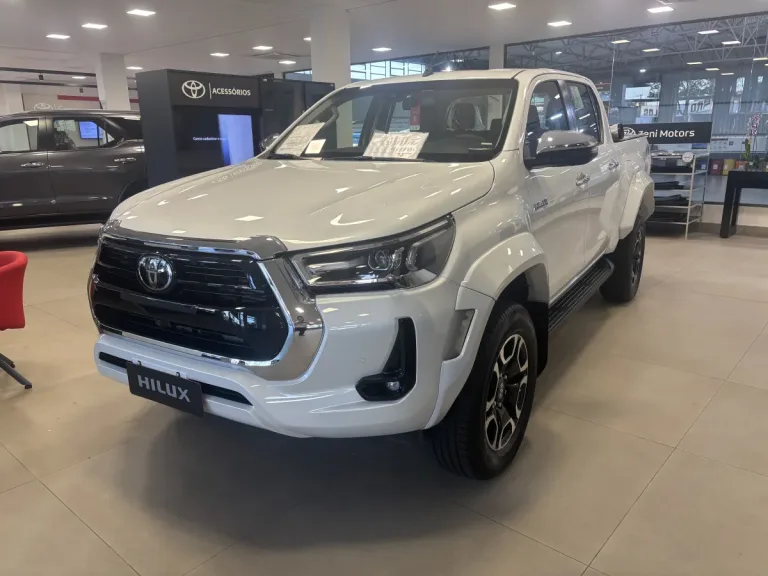 Toyota Hilux Srx plus 2026